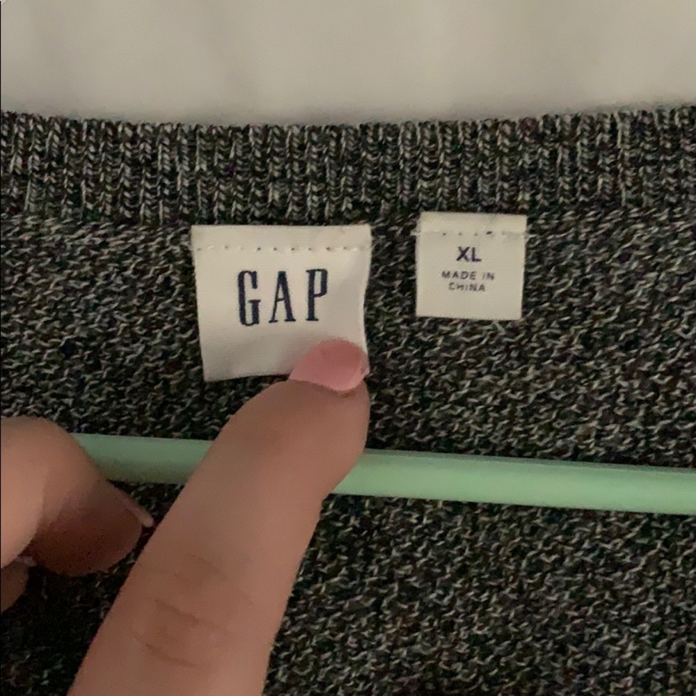 Essential winter sweater - Picture 2 of 3
